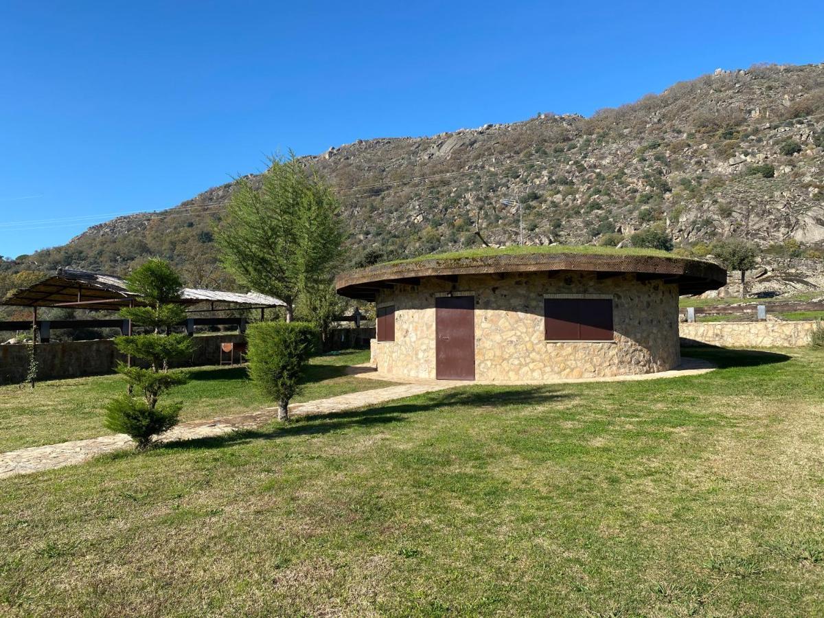 Casa Rural La Dehesa Cilleros Exterior foto